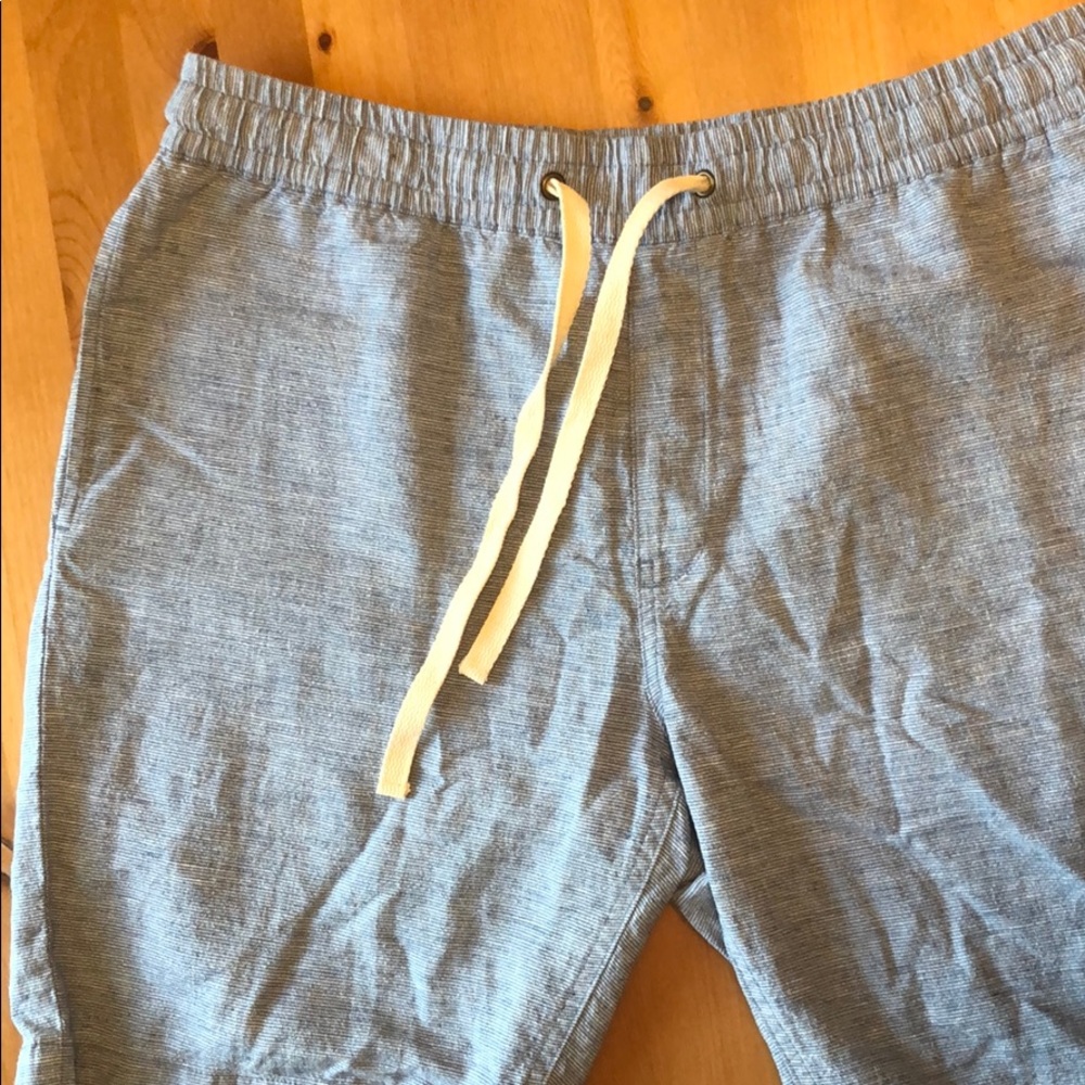 J. Crew Stadium linen shorts - Size L